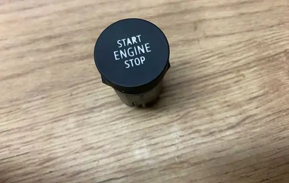 Renault Austral Engine start stop button switch 251503985R
