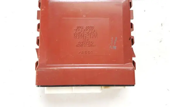 Lexus GS 300 350 430 450H Door control unit/module 8922230120 1233006491