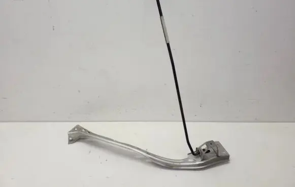 Top upper radiator support slam panel