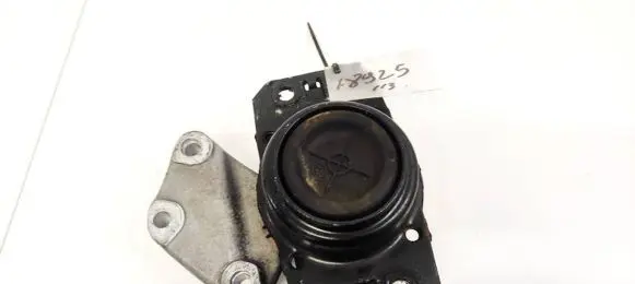 Citroen C4 I Picasso Engine mount bracket