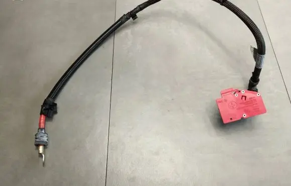 BMW 7 G11 G12 Positive cable (battery) 9355577 10304410