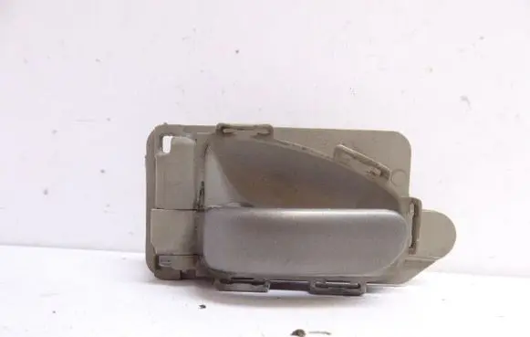 Citroen Xsara Picasso Front door interior handle 9631487777