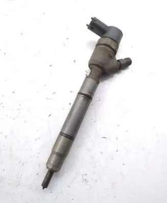Hyundai i40 Fuel injector 0445110411 338002A800