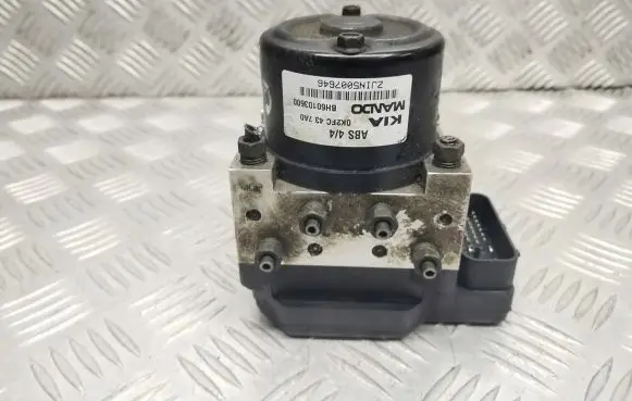 KIA Carens II ABS Pump 5WY7206B