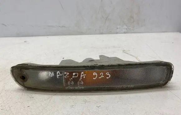 Mazda 323 Front indicator light