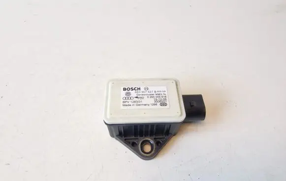 Audi A6 S6 C6 4F ESP acceleration yaw rate sensor 8E0907637B