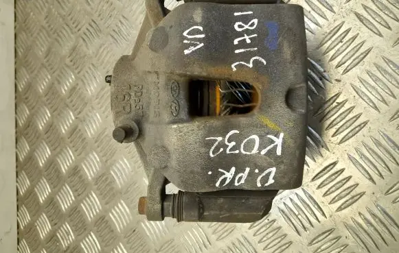 KIA Ceed Front brake caliper 16R