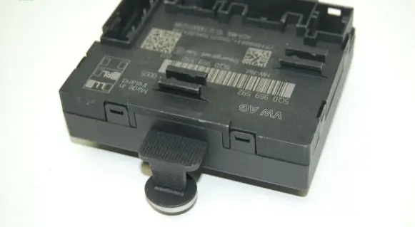 Volkswagen Golf VII Door control unit/module 5Q0959592