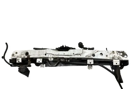 Nissan Qashqai Radiator mount bracket 
