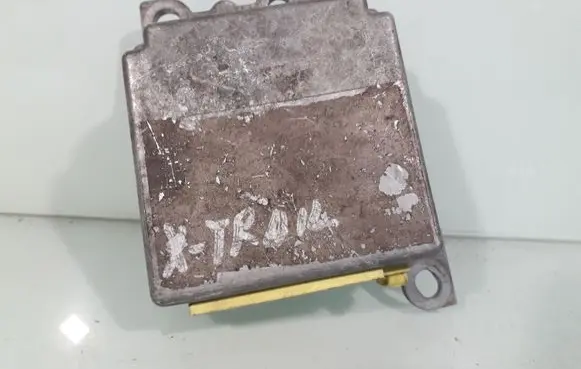 Nissan X-Trail T30 Airbag control unit/module