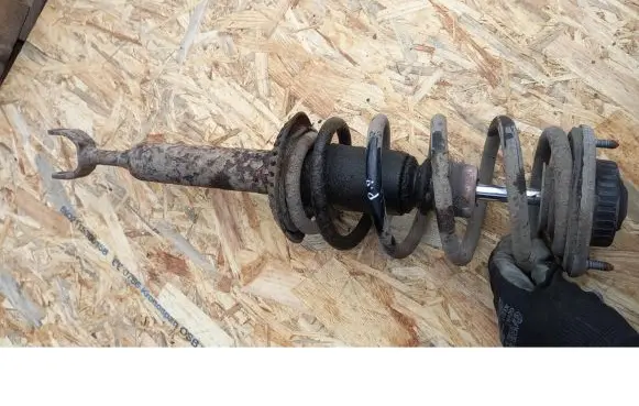 Audi A4 S4 B5 8D Front shock absorber/damper