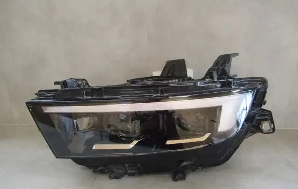 Opel Astra L Headlight/headlamp 9858777080