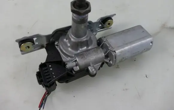 Jeep Cherokee III KJ Rear window wiper motor