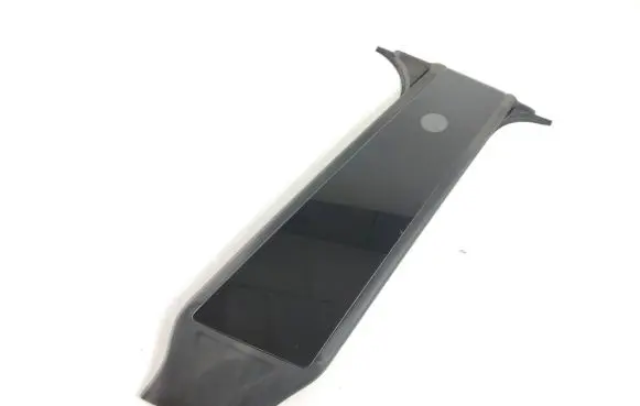 Tesla Model Y (B) Pillar trim (exterior) 149424000A 151625500E
