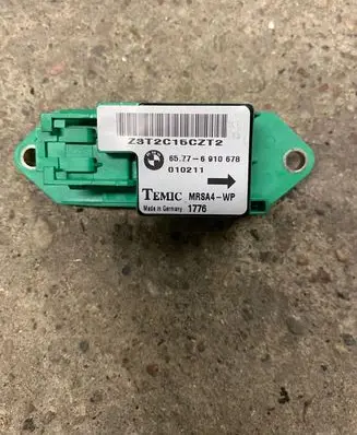 BMW 5 E39 Airbag deployment crash/impact sensor 65776910678 010211