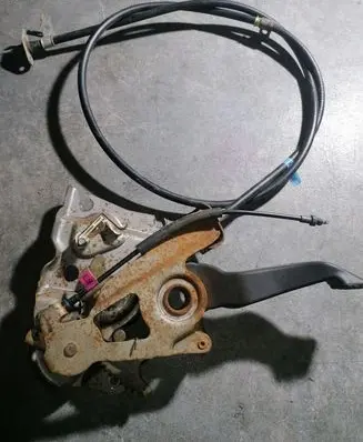 Chrysler 300M Handbrake/parking brake lever assembly