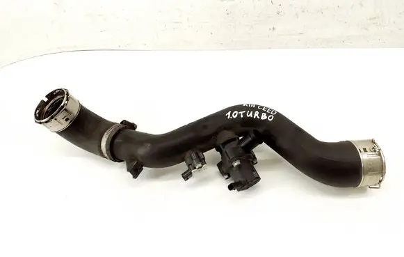 Intercooler hose/pipe