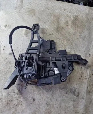 Ford Kuga I Rear door lock 8V4AS26412EA 270410 A048317
