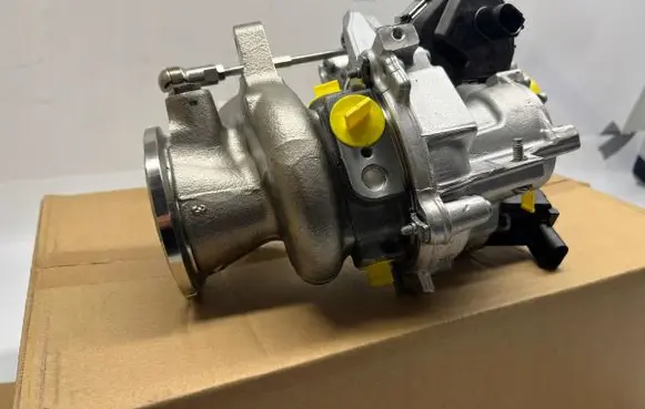 Audi Q3 F3 Turbo 06K145654K