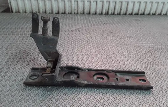 Mazda MPV Sliding door lower roller guide/hinge 
