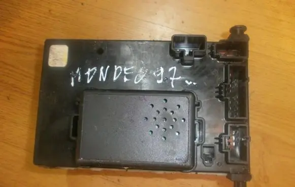 Ford Mondeo MK II Fuse box set 93bg14k150ad