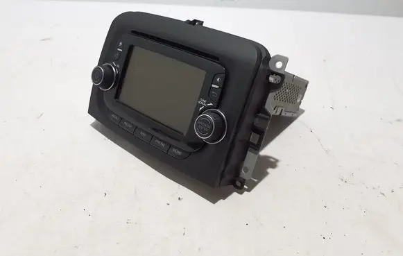 Fiat 500L Radio/CD/DVD/GPS head unit 7355944820