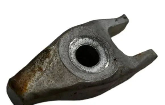 Opel Astra K Fuel Injector clamp holder