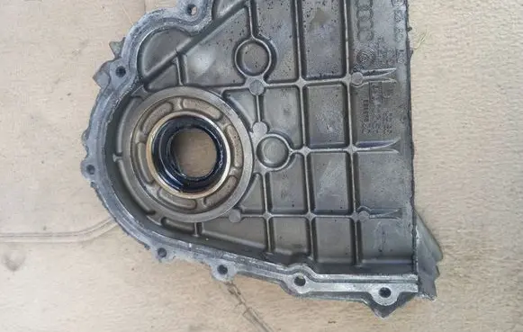 Audi A8 S8 D3 4E Timing chain cover 057109129E 057109129F