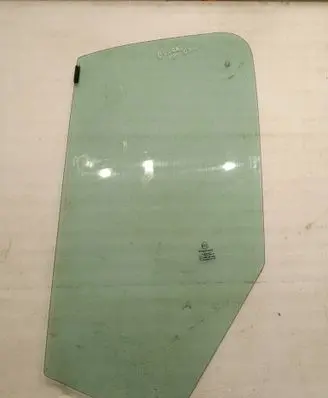 Peugeot Boxer Front door window/glass (coupe) 43R001582 A82M3240DOT682