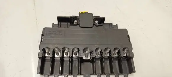 Mercedes-Benz E W214 Positive wiring loom A2235408444