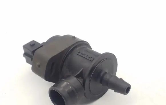 Volvo S60 Electromagnetic valve 8653909 1185P1