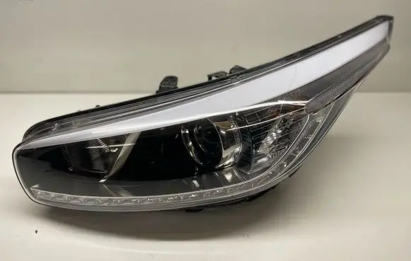 KIA Ceed Headlight/headlamp A292113320