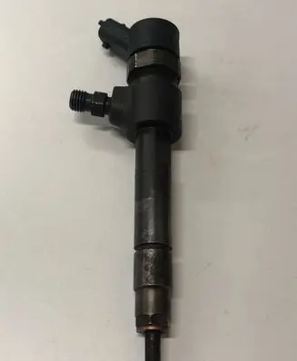 Opel Zafira B Fuel injector 0986435148