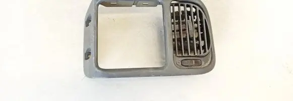 Volvo S40, V40 Dash center air vent grill 30801846lh 30801846-lh