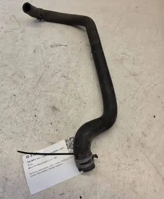 Mercedes-Benz E W211 Engine coolant pipe/hose A2118302515