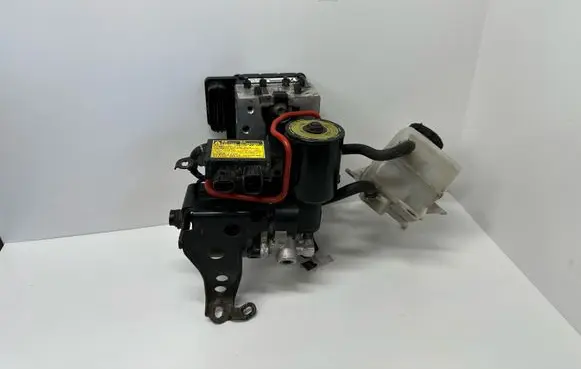 Lexus RX III ABS Pump 4451048080 2SE151081