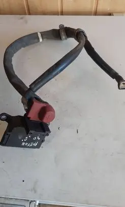 Positive cable (battery)