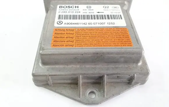 Mercedes-Benz Vito Viano W639 Airbag control unit/module A9064461142 0285010224