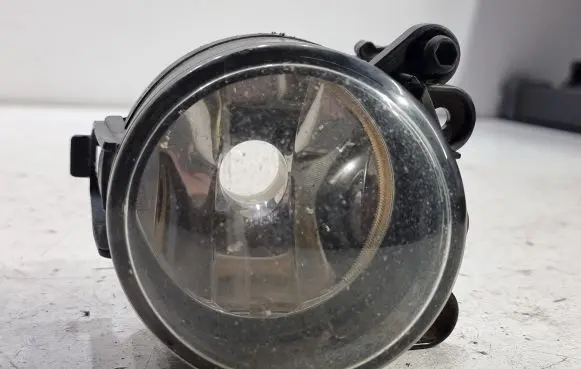 Volkswagen Golf V Front fog light 27127400