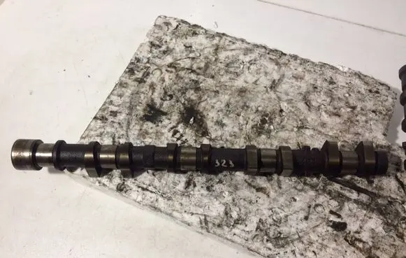 Mazda 323 Camshaft ZL01421