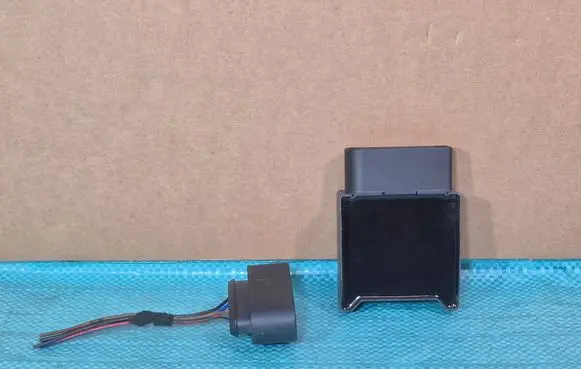 Volkswagen Golf VII Fuel injection pump control unit/module 5Q0906093A 1314803144 VAG2002
