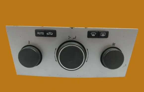 Opel Zafira B Climate control unit 13168099
