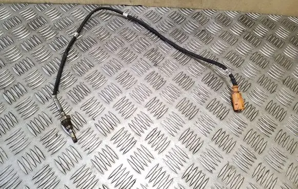 Exhaust gas temperature sensor