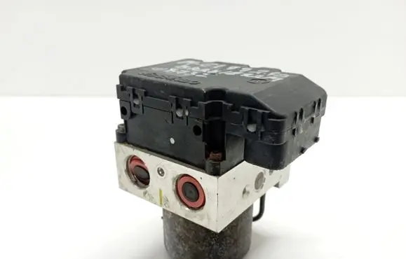Mitsubishi Galant ABS Pump MR475997 AC045001774