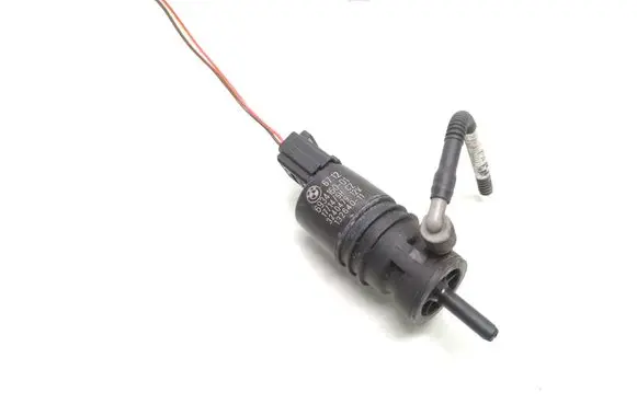BMW 5 F10 F11 Windscreen/windshield washer pump 6934160 67126934160