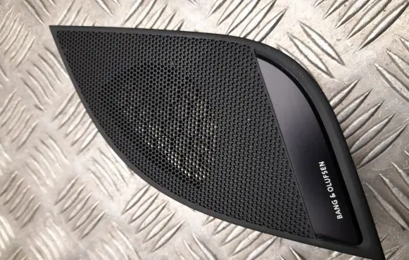 Dash center speaker trim cover