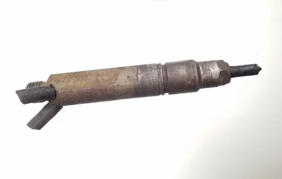 Fuel injector
