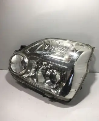 Nissan X-Trail T31 Headlight/headlamp HCR599