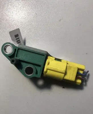 Volkswagen PASSAT B6 Airbag deployment crash/impact sensor 3C0909606