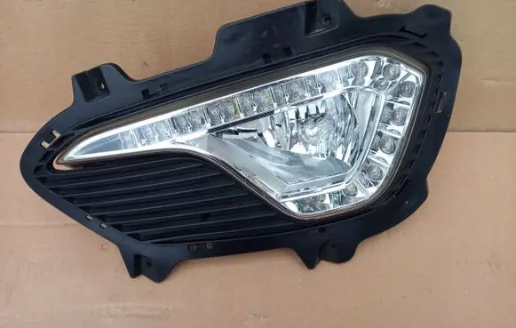 Hyundai Santa Fe LED Daytime headlight 92201B8100ranzez